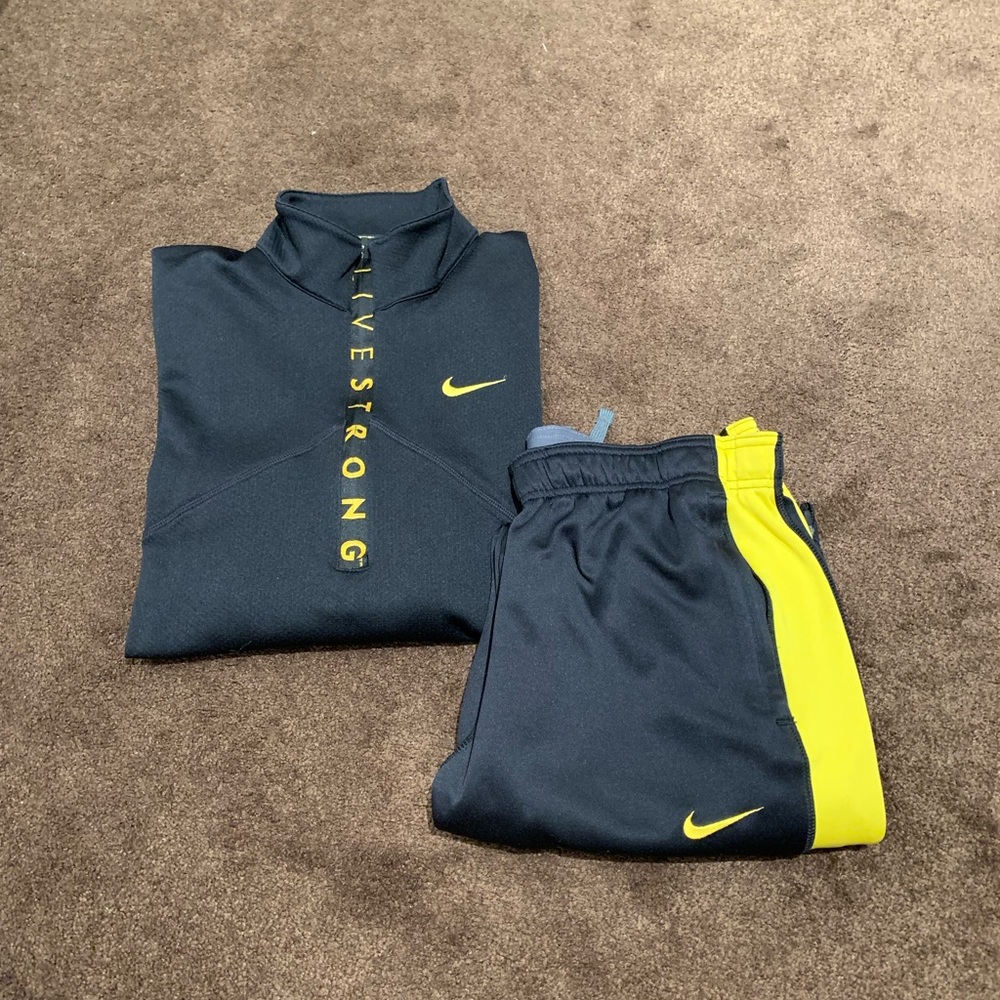 Men’s Nike Live Strong Dri-Fit Set